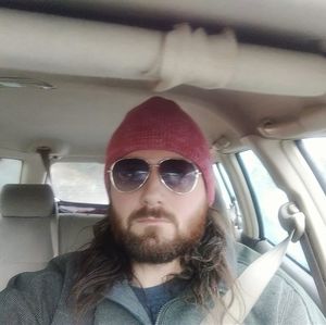 Meet your Posher, Christian